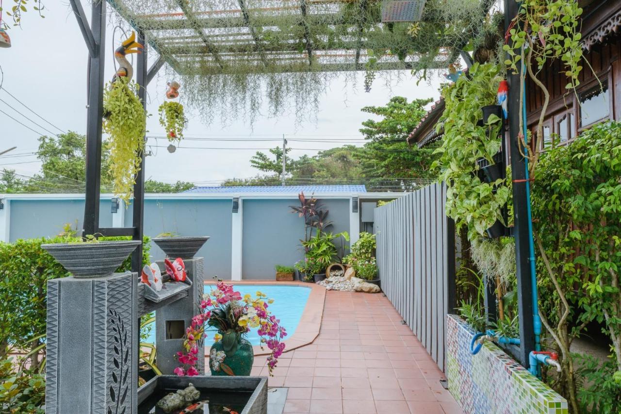Ur The Private Huahin Hotel Exterior photo